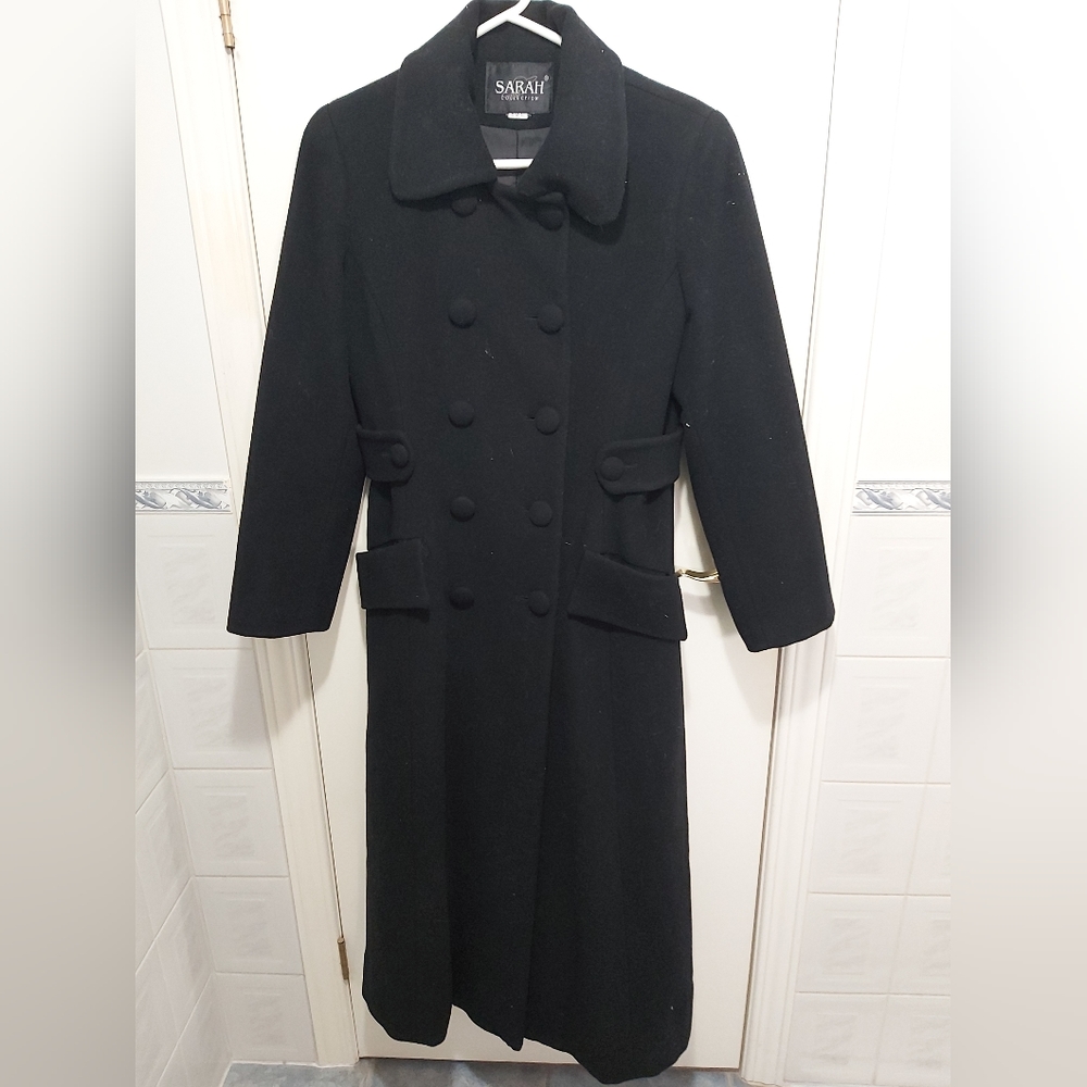 Sarah Collection Black Overcoat With Buttons Size Medium (M)